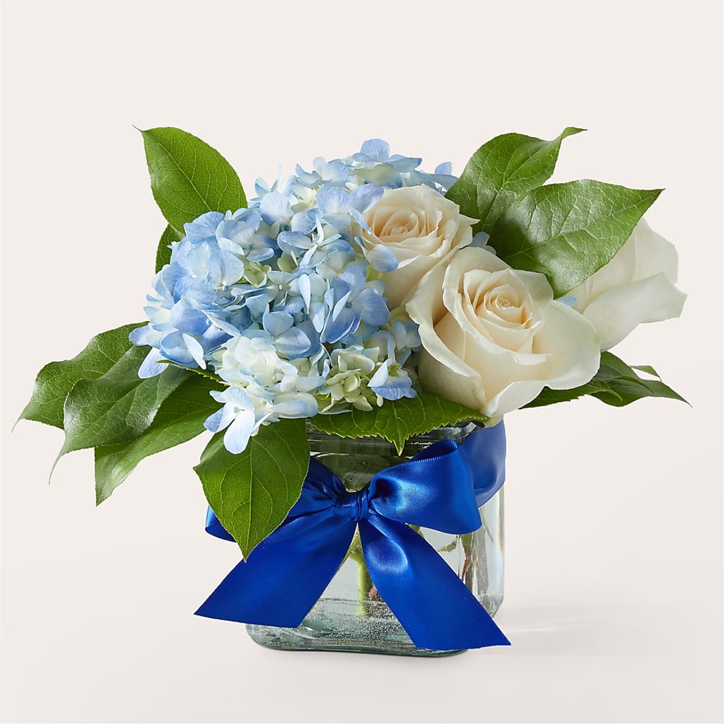 Sky Blue Delight Bouquet – MELINDA MCCOY'S FLOWERS, Long Beach CA
