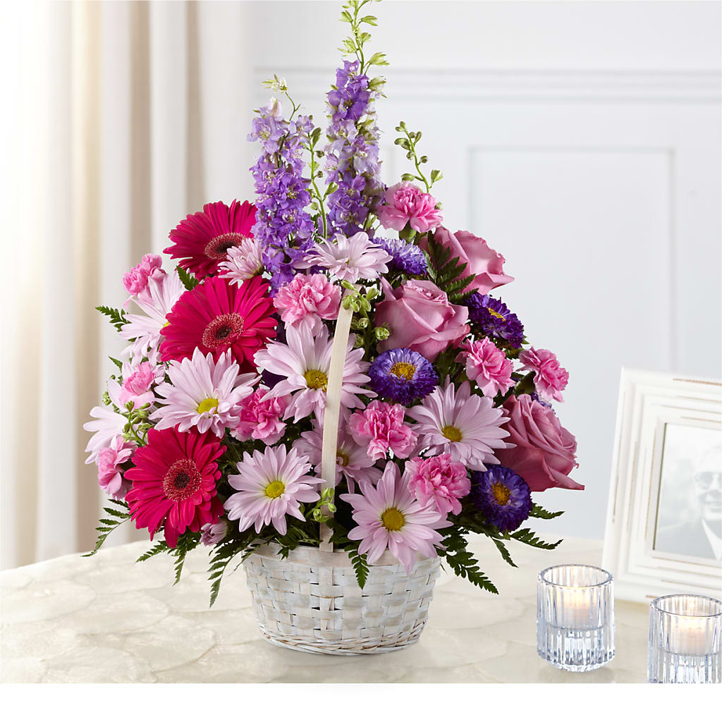 Pastel Peace Basket – MELINDA MCCOY'S FLOWERS, Long Beach CA