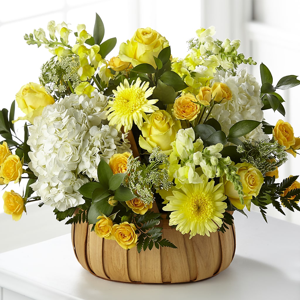 Rustic Remembrance Basket – MELINDA MCCOY'S FLOWERS, Long Beach CA