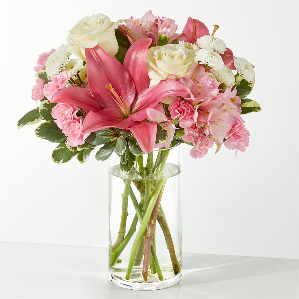 Piece of Cake Bouquet – MELINDA MCCOY'S FLOWERS, Long Beach CA
