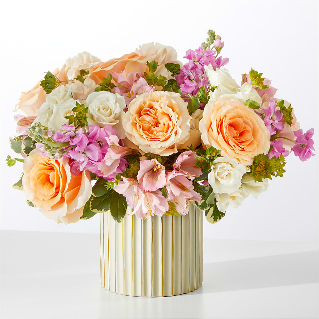 Paradise Bouquet with Ivory Vase – MELINDA MCCOY'S FLOWERS, Long Beach CA