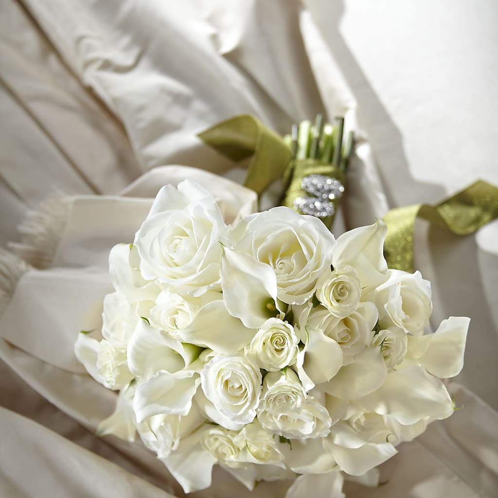 Serene Highness Bouquet – MELINDA MCCOY'S FLOWERS, Long Beach CA
