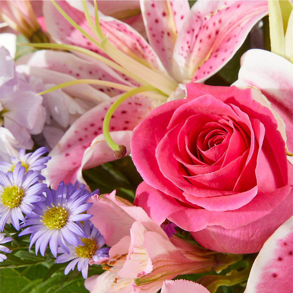 Pressing Petals Bouquet – MELINDA MCCOY'S FLOWERS, Long Beach CA
