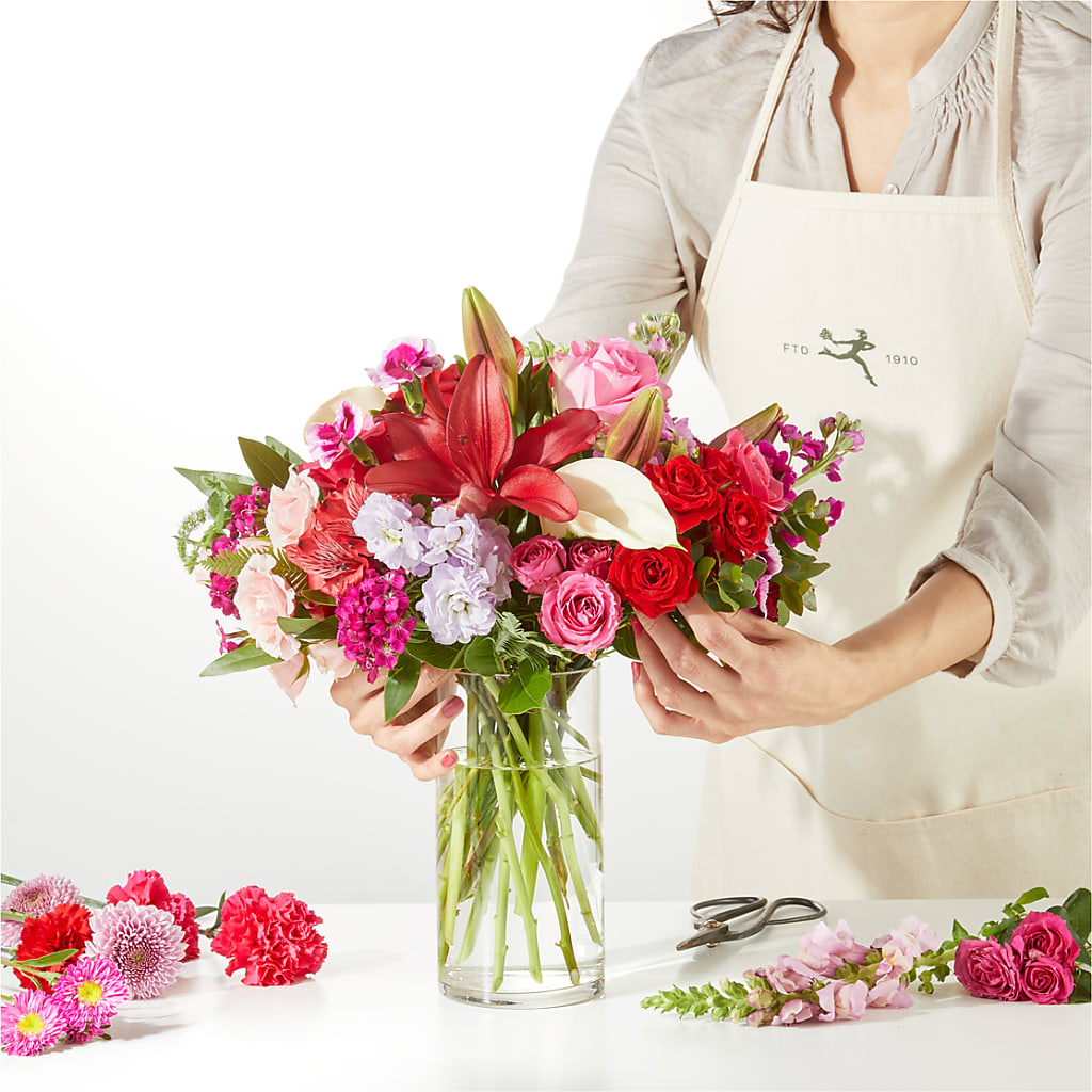 Swooning Over You - A Luxury Florist Original – MELINDA MCCOY'S FLOWERS, Long Beach CA