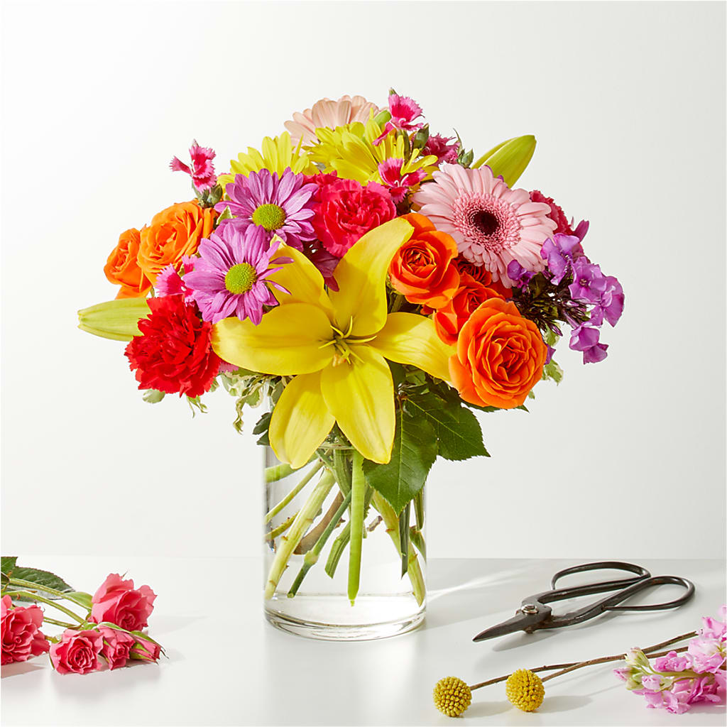 Cue the Confetti - A Florist Original – MELINDA MCCOY'S FLOWERS, Long Beach CA