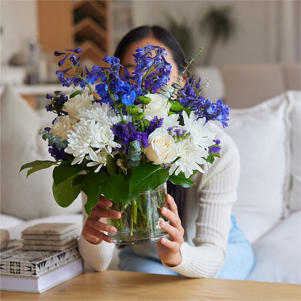 Cerulean Waves Bouquet – MELINDA MCCOY'S FLOWERS, Long Beach CA