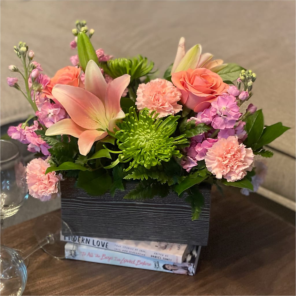 Beautiful Spirit Basket – MELINDA MCCOY'S FLOWERS, Long Beach CA