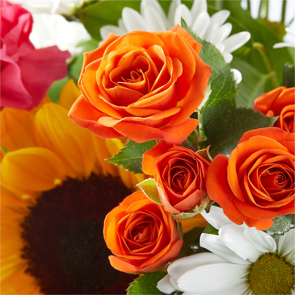 Sun-drenched Blooms Bouquet – MELINDA MCCOY'S FLOWERS, Long Beach CA