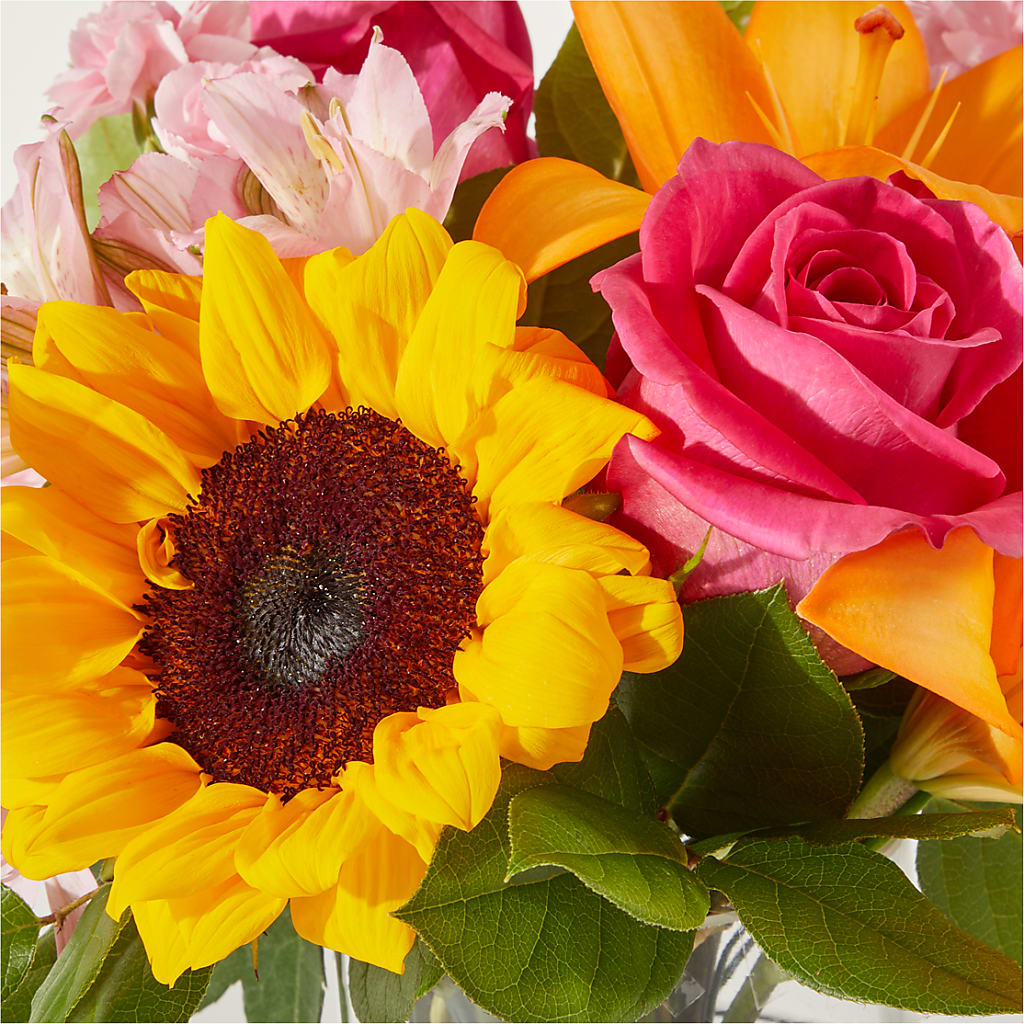 In Full Swing Bouquet – MELINDA MCCOY'S FLOWERS, Long Beach CA