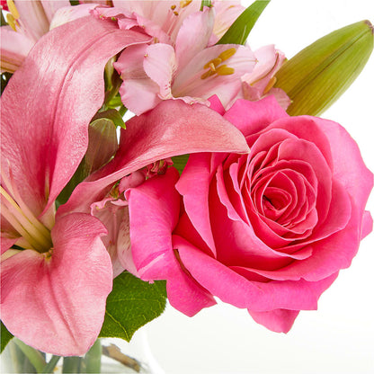 Lots of Love Bouquet – MELINDA MCCOY'S FLOWERS, Long Beach CA
