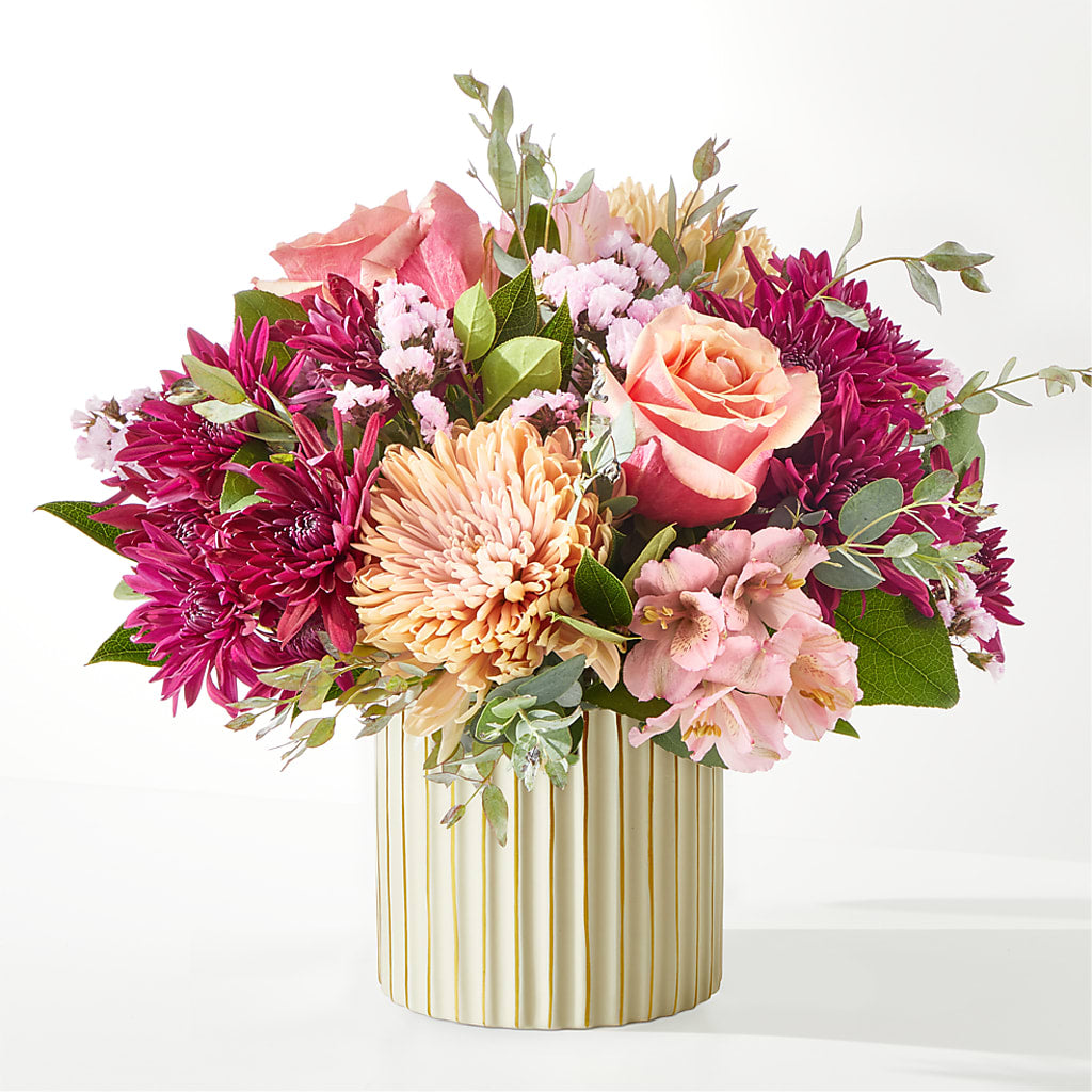 Berry Cobbler Bouquet with Ivory Vase – MELINDA MCCOY'S FLOWERS, Long Beach CA