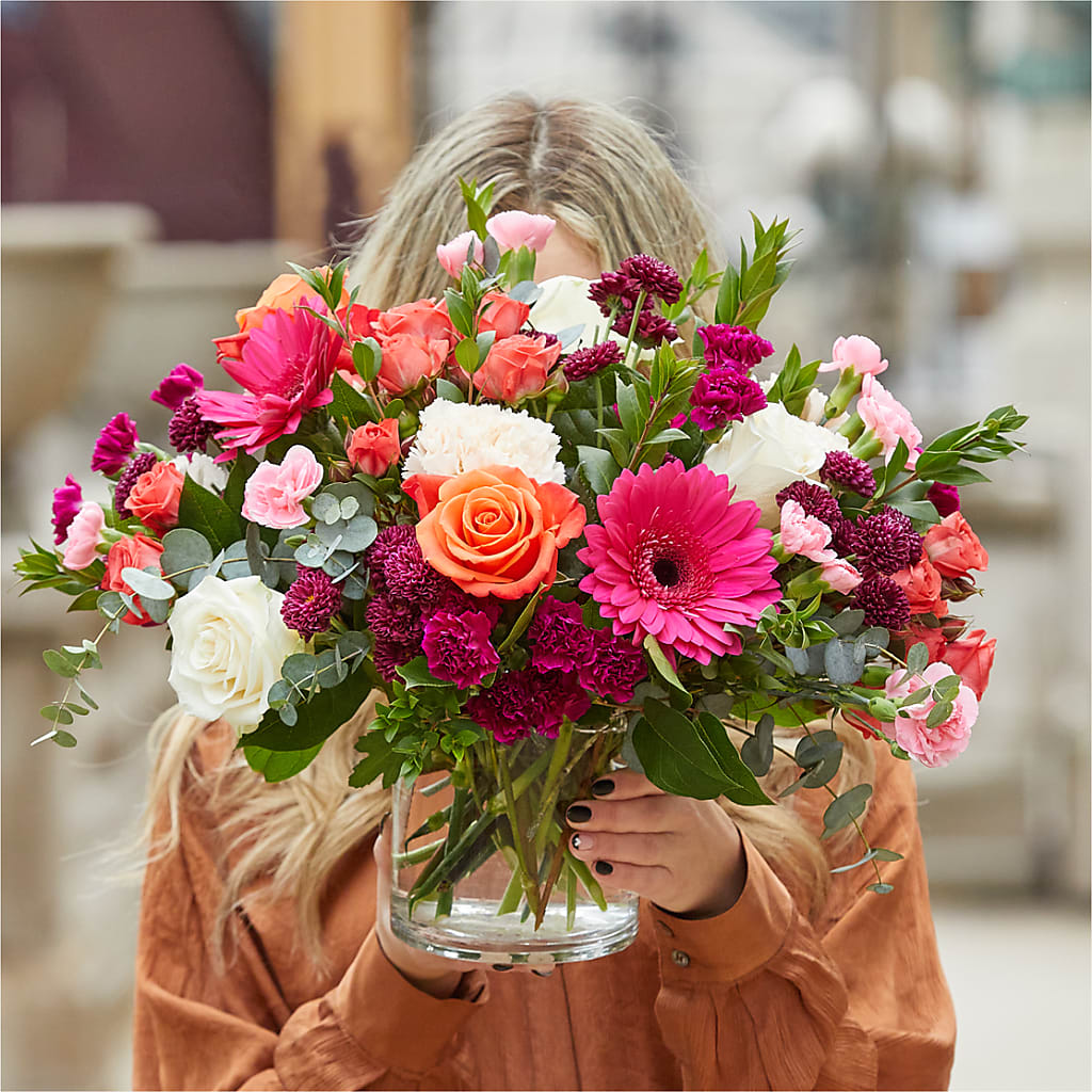 Smell the Roses Bouquet – MELINDA MCCOY'S FLOWERS, Long Beach CA