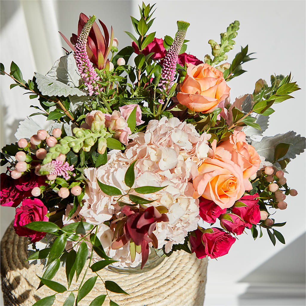 Glitz & Glam Bouquet – MELINDA MCCOY'S FLOWERS, Long Beach CA
