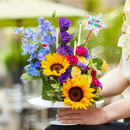 Star of the Day Floral Cake – MELINDA MCCOY'S FLOWERS, Long Beach CA