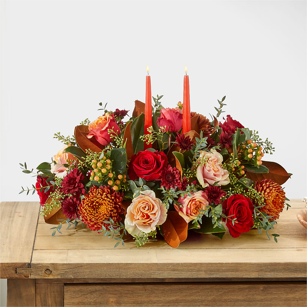 Gather Near Centerpiece – MELINDA MCCOY'S FLOWERS, Long Beach CA