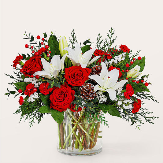 Best in Snow Bouquet – MELINDA MCCOY'S FLOWERS, Long Beach CA