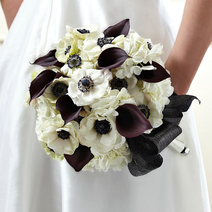 To Have and To Hold Bouquet – MELINDA MCCOY'S FLOWERS, Long Beach CA