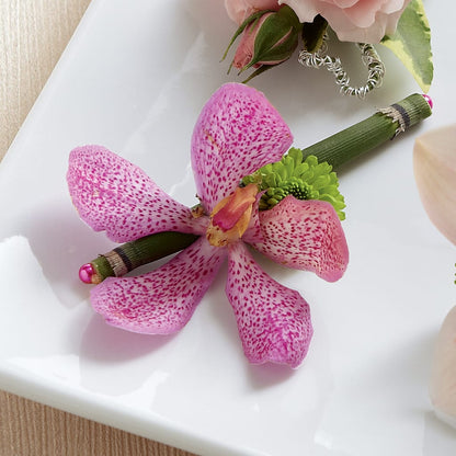 Pink Mokara Boutonniere – MELINDA MCCOY'S FLOWERS, Long Beach CA