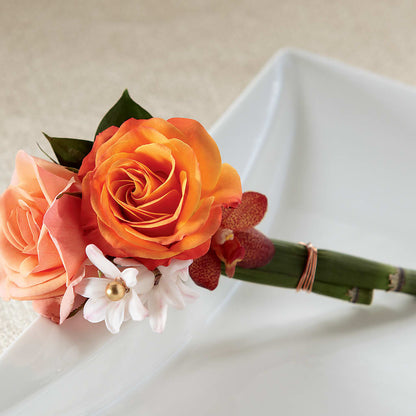 Sunset Dream Boutonniere – MELINDA MCCOY'S FLOWERS, Long Beach CA
