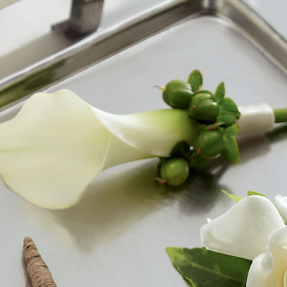 White Calla Boutonniere – MELINDA MCCOY'S FLOWERS, Long Beach CA